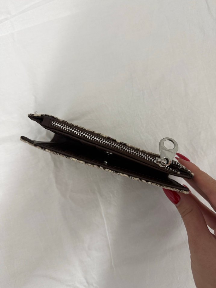 Kadın Yılan Derisi Desenli Fermuarlı Cüzdan - Görsel 3