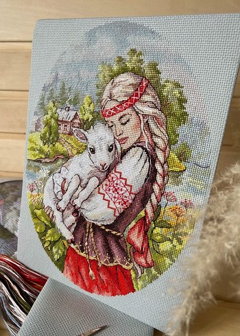 El yapımı kanaviçe tablosu Kız ve Kuzu - Görsel 3