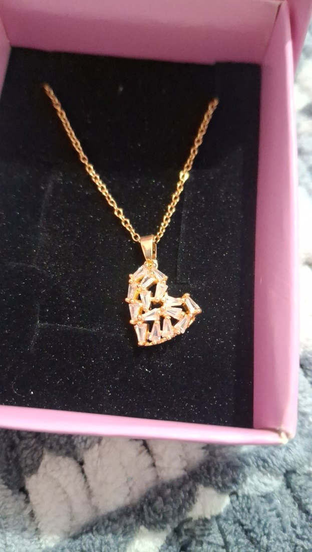 Altın Renk Zincir Detaylı kalpli Kolye - Görsel 2