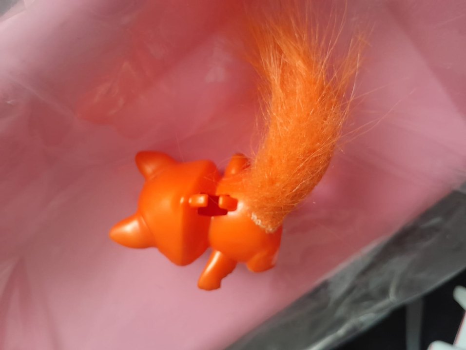 küçük oyuncak figür - Görsel 2