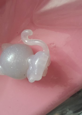 Pastel Beyaz Parlak Kedi Figürü - Görsel 2