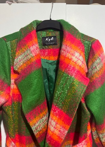 Renkli Kuşaklı Uzun Kadın Palto - Görsel 2