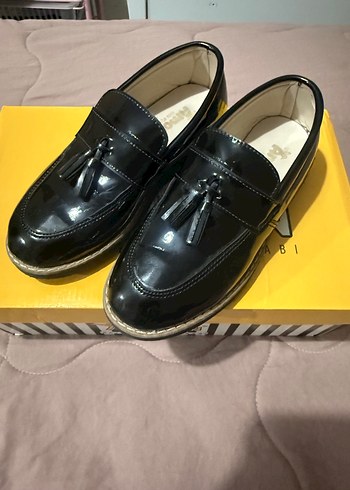 Siyah Püsküllü Erkek Çocuk Özel Ayakkabı - Görsel 3