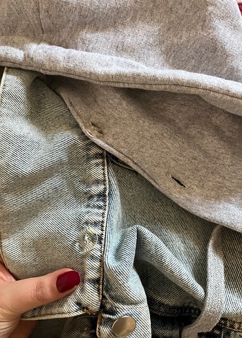 Gri Kapüşonlu Kadın Denim Ceket - Görsel 4