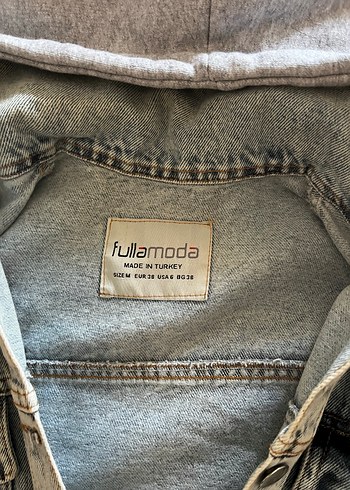 Gri Kapüşonlu Kadın Denim Ceket - Görsel 3