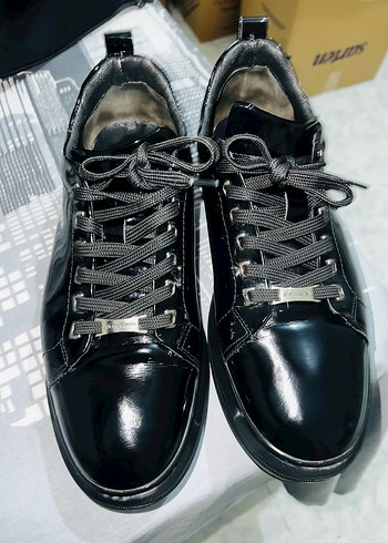 Parlak Siyah Gotik Erkek Ayakkabı Bağcığı. DERİMOD - Görsel 6