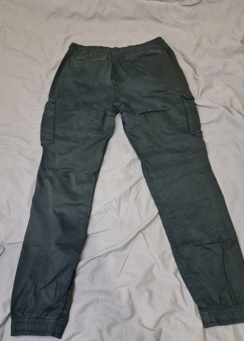 Pull and Bear paraşüt pantolon - Görsel 3