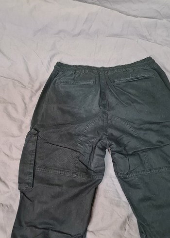 Pull and Bear paraşüt pantolon - Görsel 2