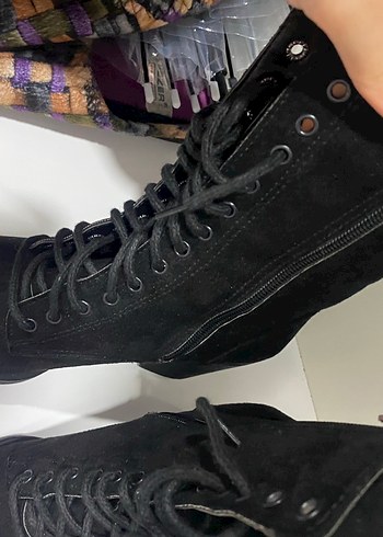 Siyah Süet Gotik Stiletto Topuklu Bot - Görsel 4