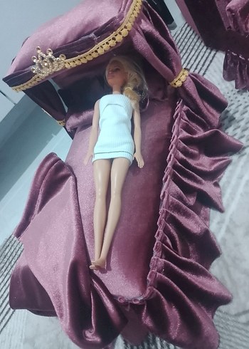 Barbie Hürrem Sultan yatağı - Görsel 9