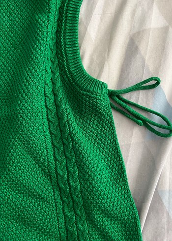 Kadın Yeşil Örgü Kolsuz Triko Süveter - Görsel 3