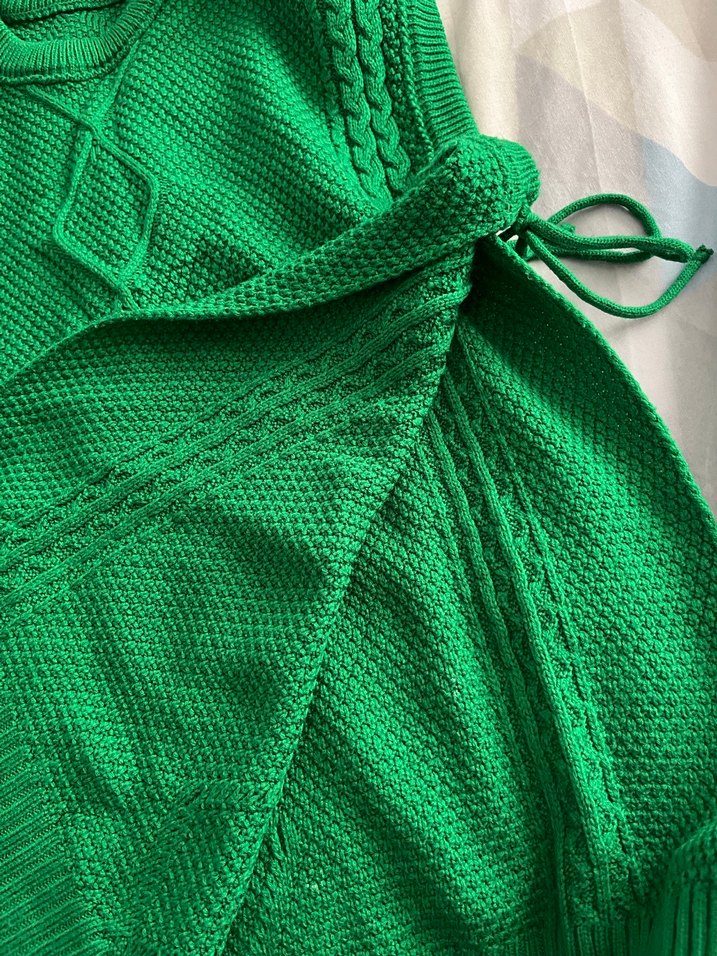 Kadın Yeşil Örgü Kolsuz Triko Süveter - Görsel 2