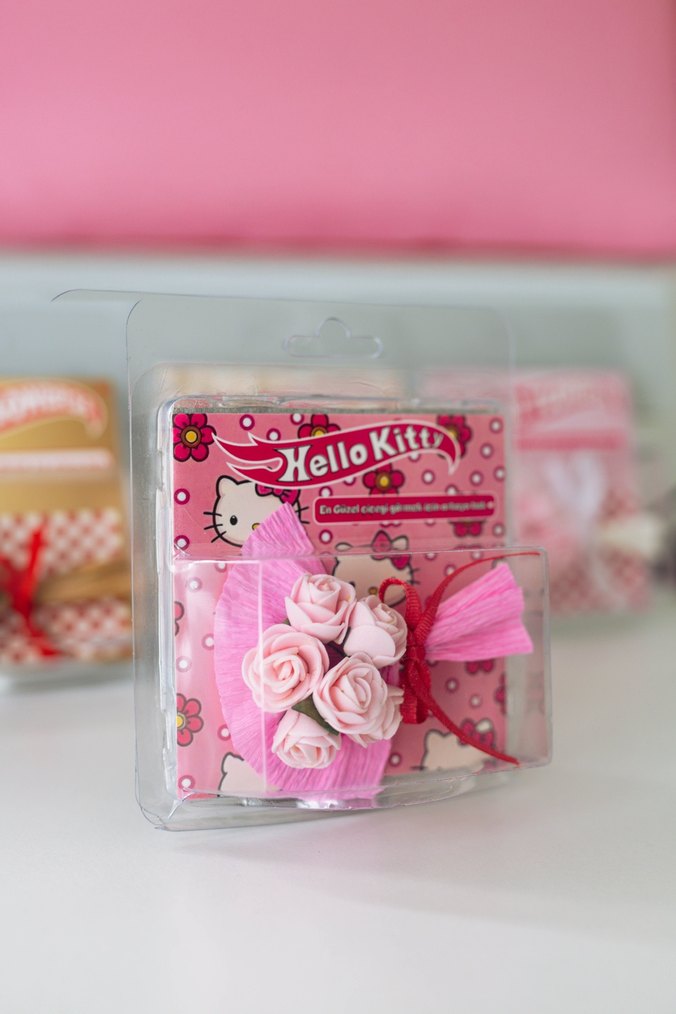 Hello kitty Hot Flowerss - Görsel 2