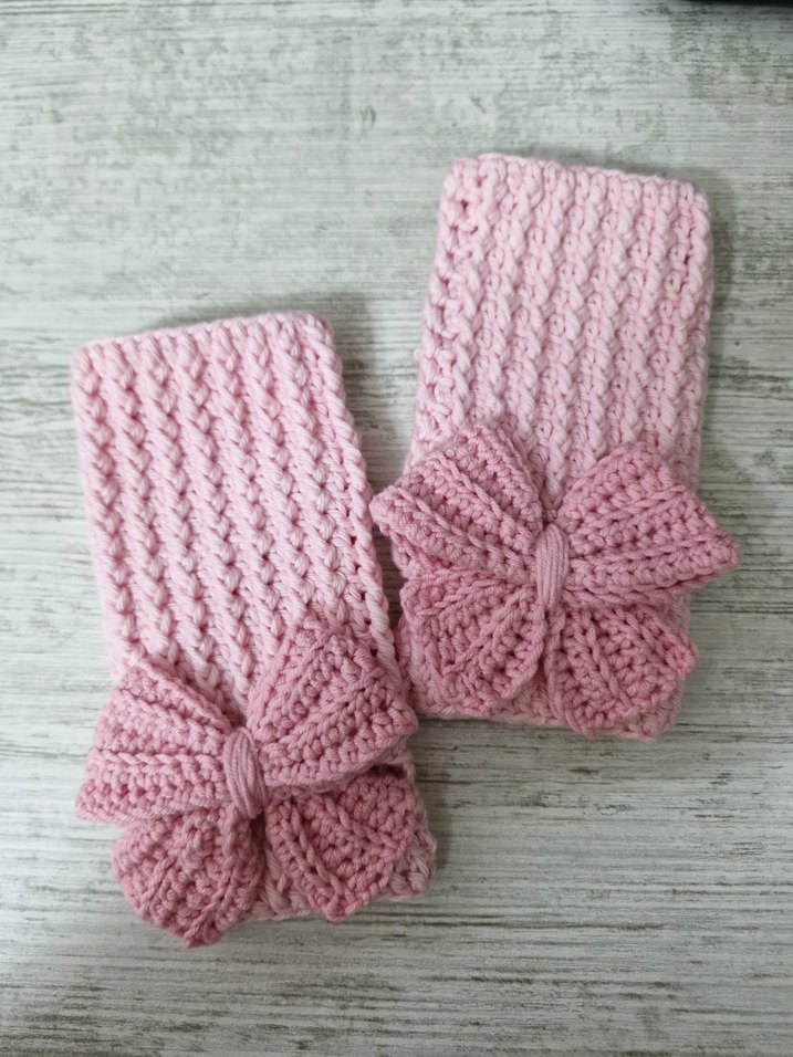 Pembe Örgü Fiyonk Detaylı Kadın Eldiveni - Görsel 3