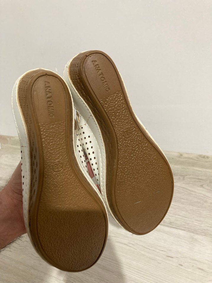 Beyaz Kadın Dolgu Topuklu Sandalet - Görsel 4