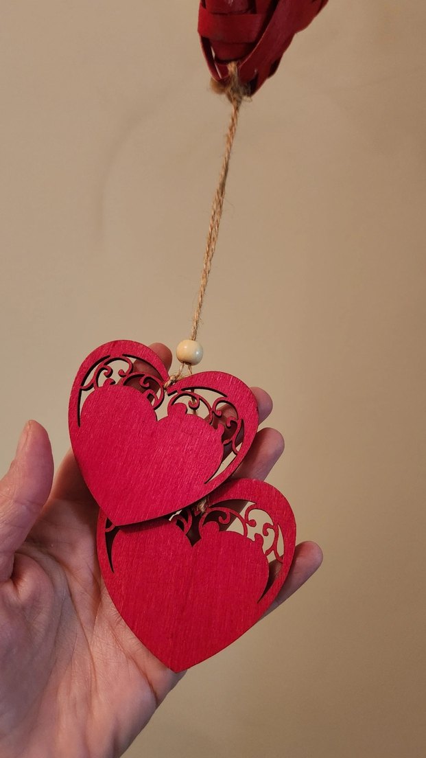 Kırmızı Kalp Şeklinde Duvar Süsü - Görsel 3