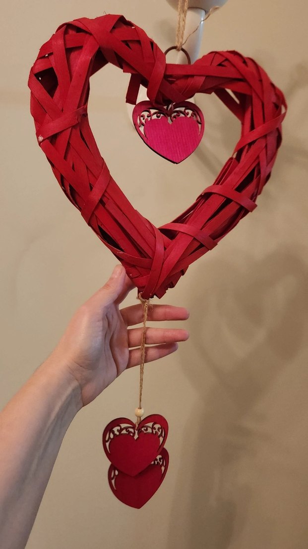 Kırmızı Kalp Şeklinde Duvar Süsü - Görsel 4