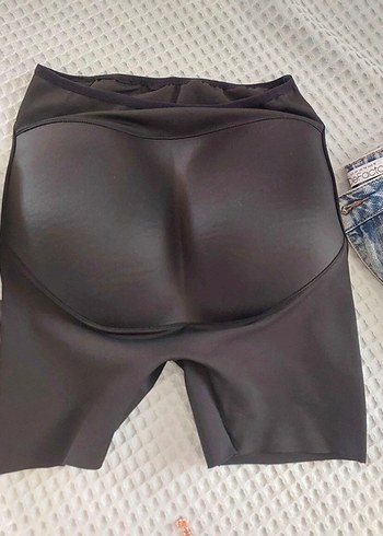 Popo Dolgulu Toparlayıcı Dikleştirici Korse - Görsel 2