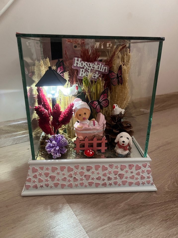 Pembe Hoşgeldin Bebek Cam Kutu Dekor - Görsel 3