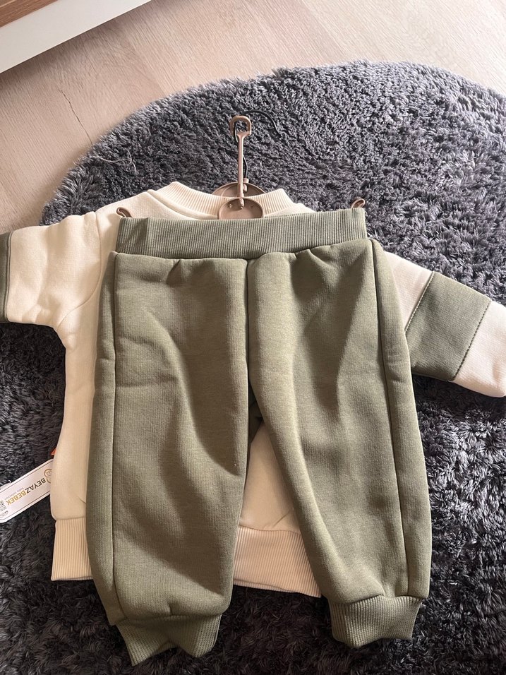 Düğmeli Uzun Kollu Bebek Takımı - Görsel 2