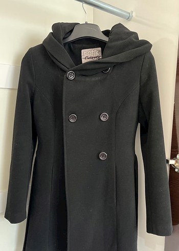 Siyah Kaşe Kemerli Kaban - Görsel 2