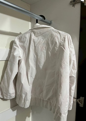 Beyaz Ceket - Görsel 2