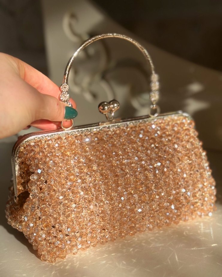 İşlemeli Boncuklu Altın Rengi Kadın Çanta - Görsel 2