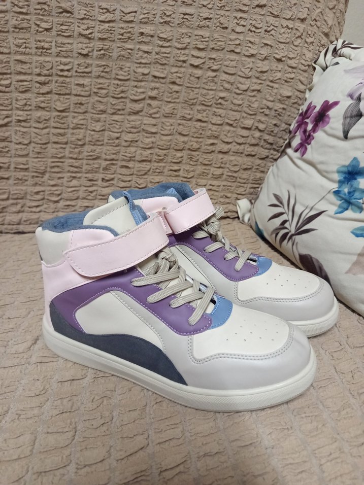 LCW STEPS Kız Çocuk Çok Renkli Bilekli Spor Ayakkabı - Görsel 2