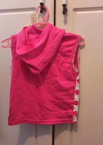 Kız Çocuk Pembe Kapüşonlu Düğmeli Yelek - Görsel 2