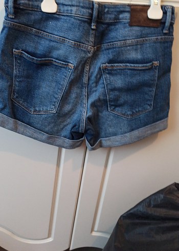 Kadın Mavi Kemerli Mini Kot Şort - Görsel 3