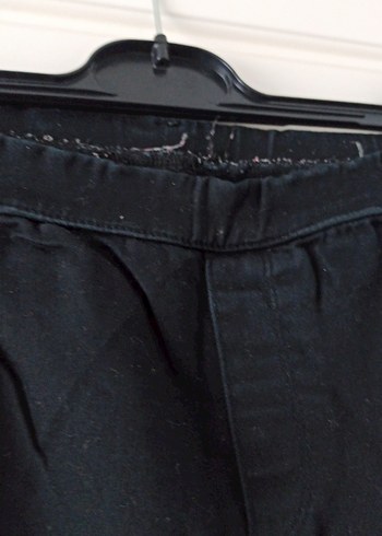 Kadın Siyah Dar Kesim Kemerli Kot Pantolon - Görsel 2