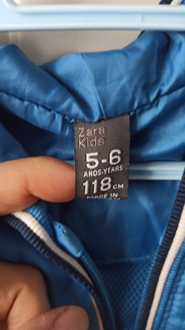 Mavi Fermuarlı Erkek Yağmurluk - Görsel 2