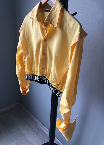 Sarı Mini Gömlek Siyah Yazılı Lastik - Görsel 2