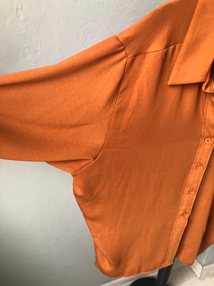 QUZU Düğmeli, Salaş Kesim, Uzun Kollu Kadın Gömlek - Görsel 2