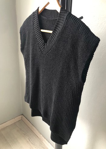Siyah V Yaka Örgü Kadın Süveter - Görsel 2