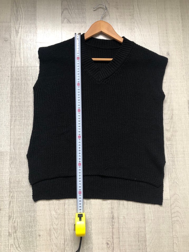 Siyah V Yaka Örgü Kadın Süveter - Görsel 4