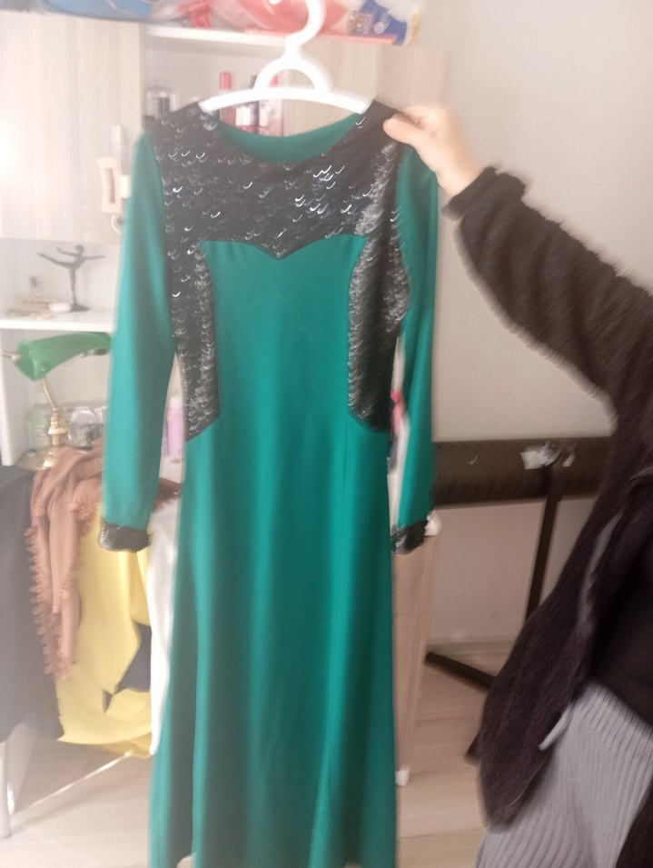 Yeşil Uzun Kollu Drapeli Abiye Elbise - Görsel 3