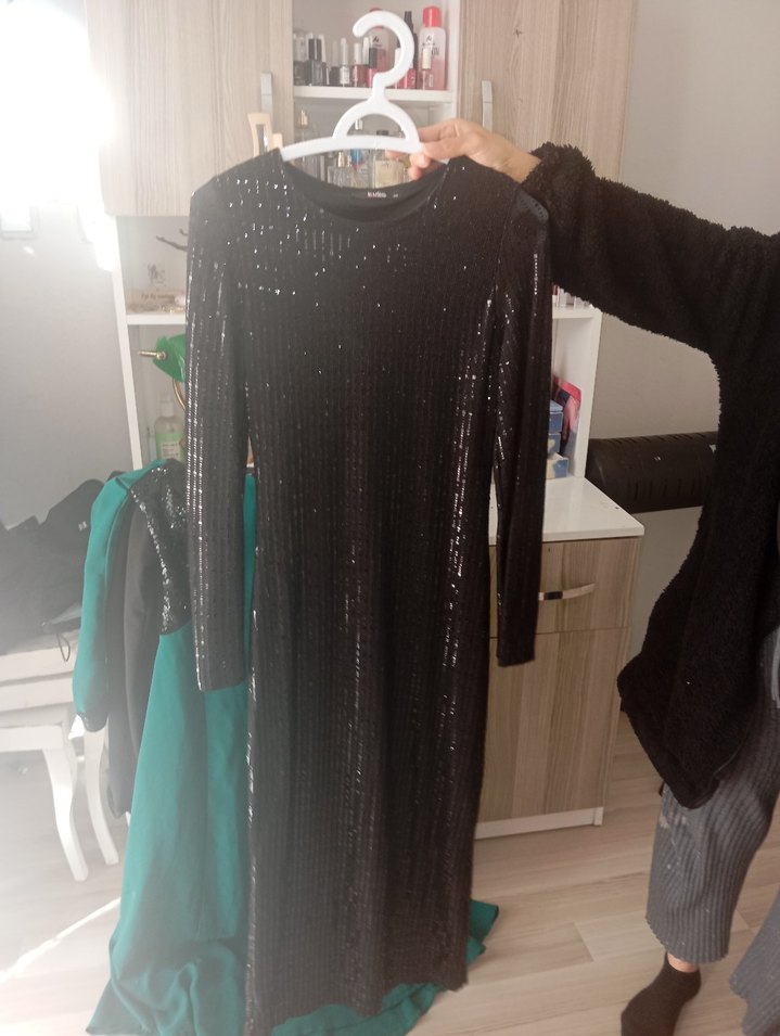 Siyah Uzun Kollu Drapeli Kadın Abiye Elbise - Görsel 2