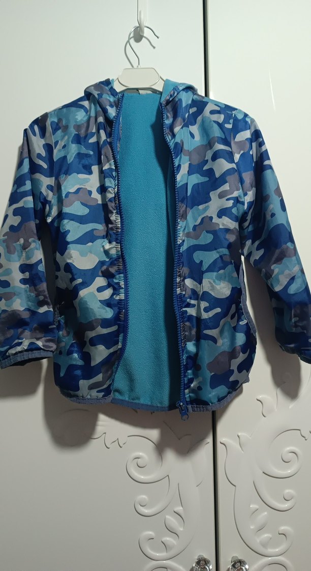 Kapüşonlu Mavi Kamuflaj Erkek Çocuk Mevsimlik Mont - Görsel 3