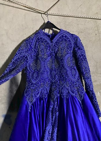 Uzun Kollu Lacivert Gotik Abiye Elbise - Görsel 2