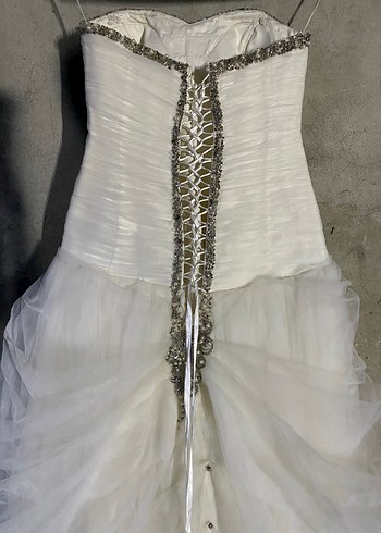 Straplez A Kesim Beyaz Uzun Gelinlik - Görsel 3