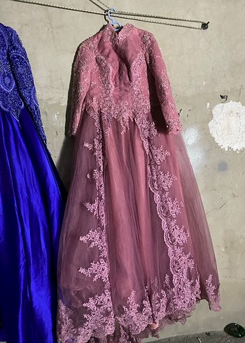 Bordo İşlemeli Drapeli Uzun Kollu Nişan Elbisesi - Görsel 2