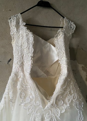 Dantel Detaylı A Kesim Beyaz Gelinlik - Görsel 4