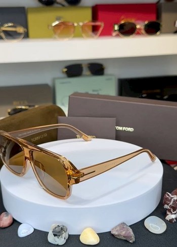 Bej Şeffaf Tom Ford Kadın Güneş Gözlüğü - Görsel 2