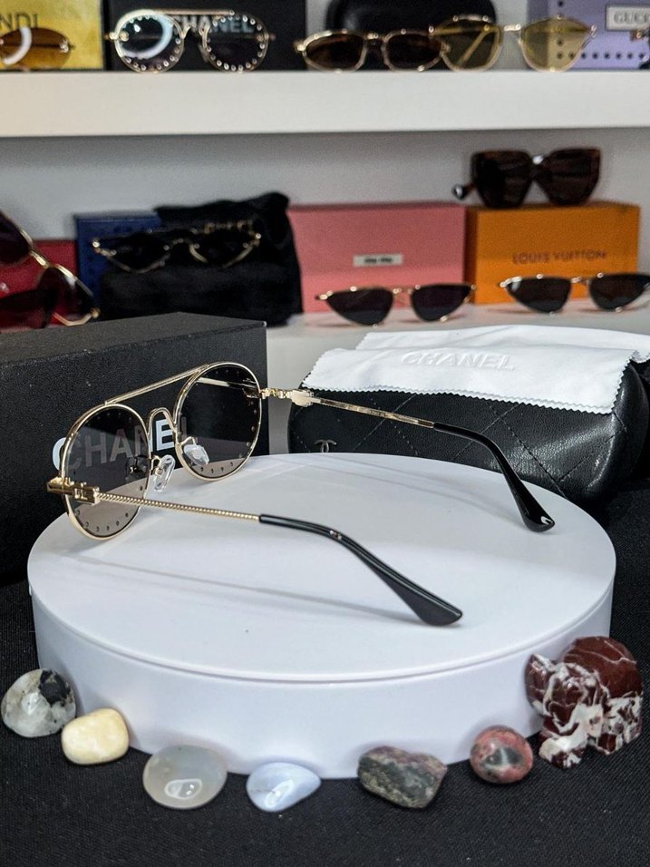 Boncuk Detaylı Kahverengi Chanel Güneş Gözlüğü - Görsel 2