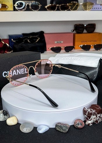 Pembe Parlak Payetli Chanel Kadın Güneş Gözlüğü - Görsel 2