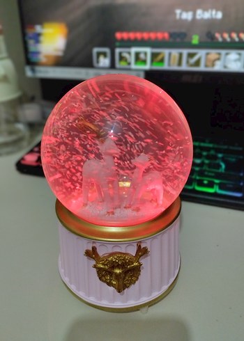 Geyik Figürlü Kar Küresi - Görsel 3