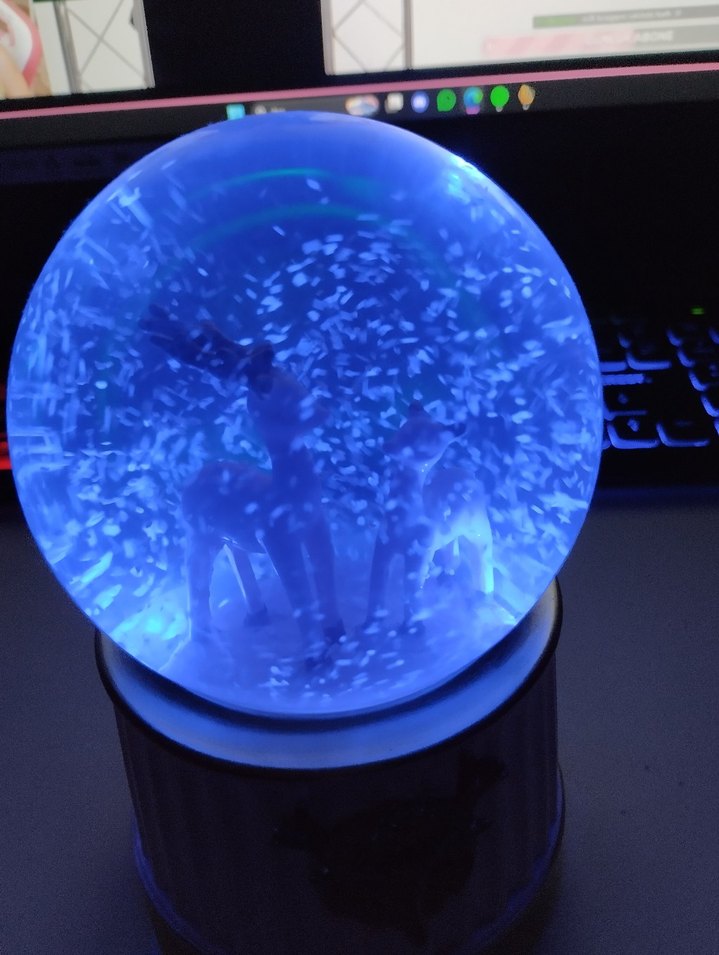 Geyik Figürlü Kar Küresi - Görsel 4