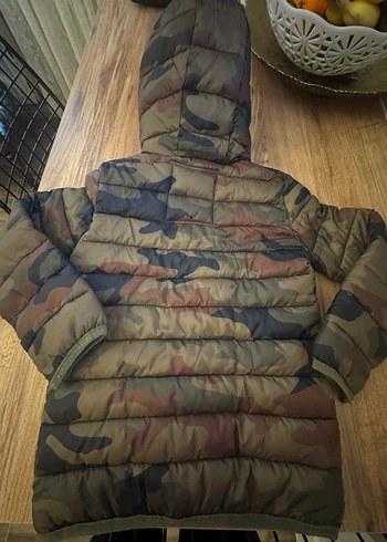 Erkek Çocuk Mont 6/7 yaş - Görsel 4