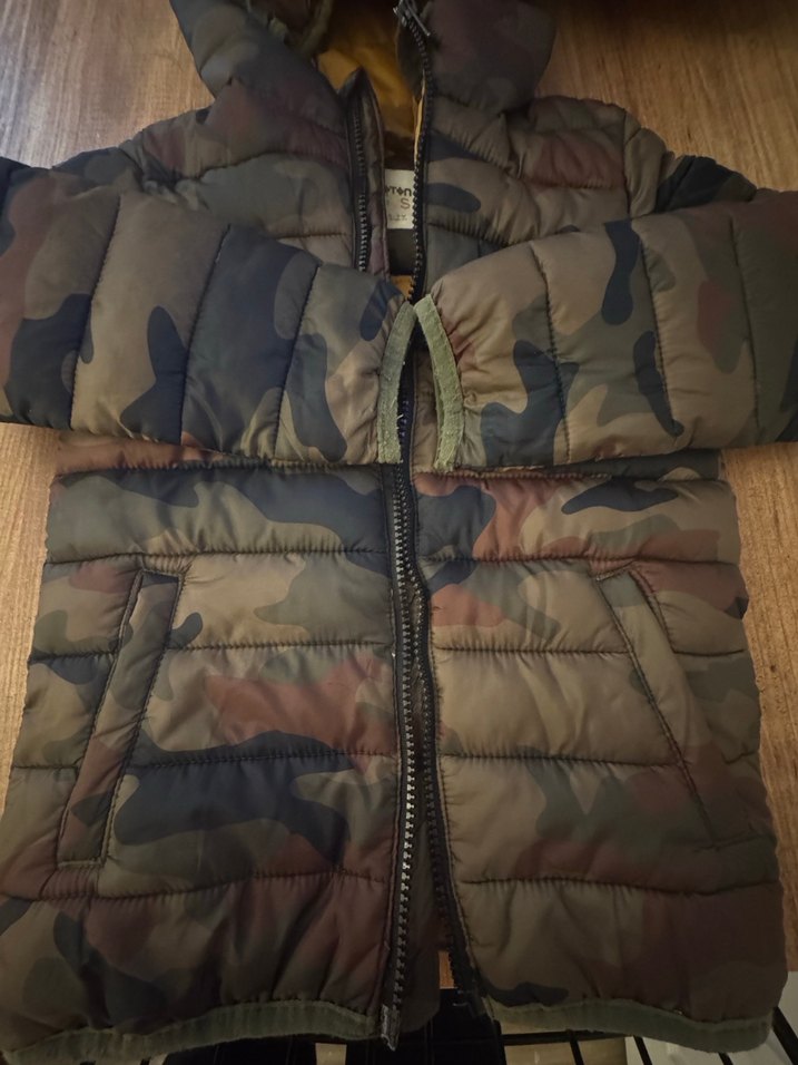 Erkek Çocuk Mont 6/7 yaş - Görsel 2